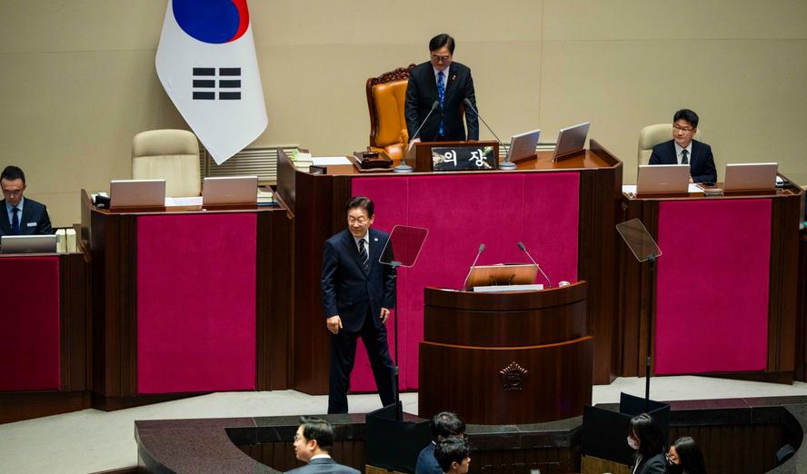 Lee Jae Myung, president of South Korea, arrives to address a session of the National Assembly as the country faces extreme economic pressures due to the U.S.-Israel war on Iran, in Seoul, South Korea, April 2, 2026